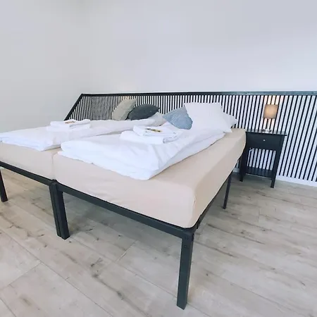 6 Persons Design Near Freiburg And Black Forest Apartman *